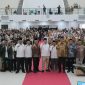 Menteri Nusron Wahid secara resmi melepas 500 mahasiswa Universitas Islam Negeri (UIN) K.H. Abdurrahman Wahid Pekalongan. (dok. rentak.id)