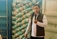 Direktur Utama Perum Bulog Ahmad Rizal Ramdhani dalam pelepasan 48 ton beras premium yang akan dikirim ke Kota Batam dan Kabupaten Karimun Provinsi Kepulauan Riau, di Jakarta, Kamis (27/11/2025). -(lazir -rentak.id)
