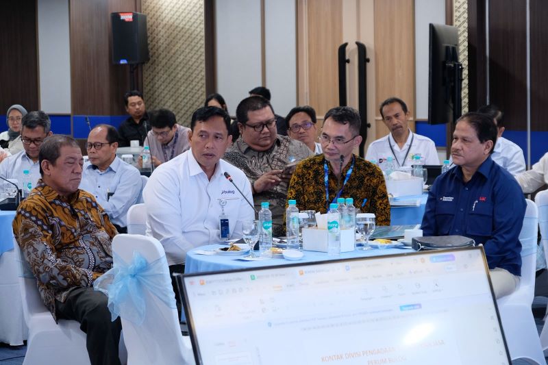 Direktur Utama Perum BULOG, Ahmad Rizal Ramdhani saat bersama 11 direktur BUMN Karya melalui kegiatan Coffee Morning. (dok. rentak.id)