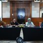 Kepala Badan Standar, Kurikulum, dan Asesmen Pendidikan (BSKAP), Toni (tengah) memaparkan (dok. rentak.id)