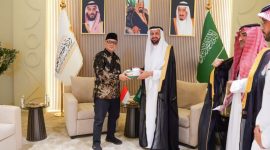 Menteri Haji dan Umrah RI Mochammad Irfan Yusuf dengan Menteri Haji dan Umrah Arab Saudi Tawfiq bin Fawzan Al-Rabiah. (dok. rentak.id)