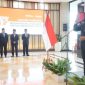 Direktur Utama Perum BULOG, Letjen TNI (Purn) Ahmad Rizal Ramdhani, S.Sos., S.H., M.Han., memimpin langsung upacara Peringatan ke-77 Hari Bela Negara di lingkungan Perum BULOG. (dok. rentak.id)