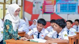 Ilustrasi murid nyaman di sekolah (dok. rentak.id)