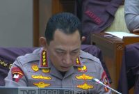 Kapolri Jenderal Listyo Sigit Prabowo menghadiri rapat kerja bersama Komisi III DPR (foto tangkapan layar Ttv parlemen)