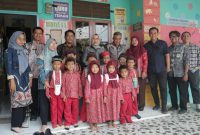 Murid dan gutu PAUD di Langkat (dok. rentak.id)