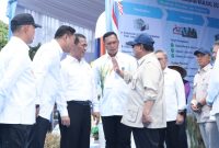 Perum BULOG menerima Penghargaan dari Presiden Republik Indonesia atas dedikasi dan kontribusi strategis dalam mendukung pencapaian swasembada pangan tahun 2025 (dok. Bulog)