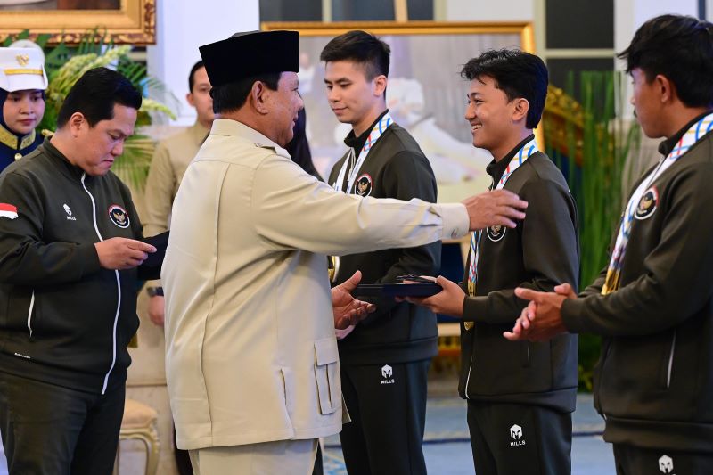 Presiden Republik Indonesia Prabowo Subianto menyampaikan apresiasi secara langsung atas prestasi atlet (dok. rentak.id)