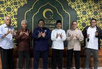 Ketua Umum PB Al Washliyah Dr. KH. Masyhuril Khamis, SH, MM bersama jajarannya. (dok. rentak.id)