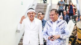 Wamenaker Afriansyah Noor bersama Gubernur Jawa Barat, Dedi Mulyadi membahas kebijakan Upah Minimum. (dok. rentak.id)