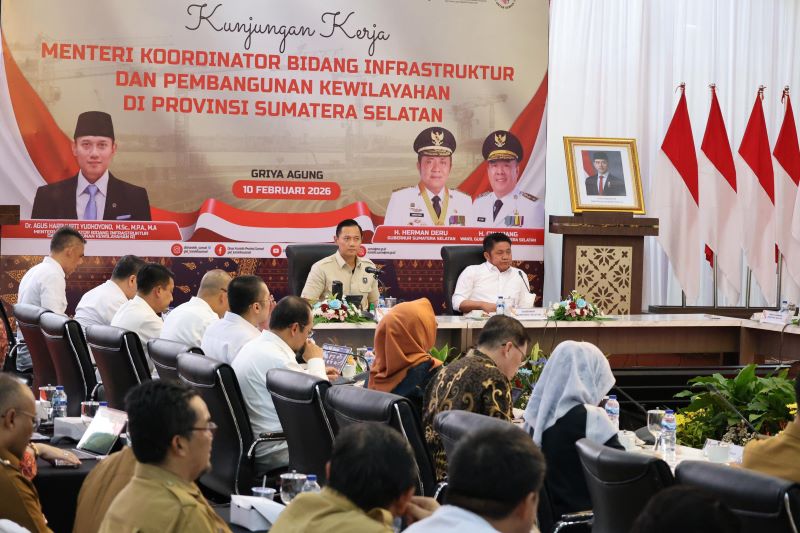 AHY saat melakukan kunjungan kerja ke Provinsi Sumatra Selatan (dok kemenfra)