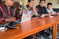 DPD Laskar Anti Korupsi Indonesia (LAKI) Provinsi DKI Jakarta Jerry Nababan saat memaparkan kasus Satpam SD (dok. dpd laki Jakarta)