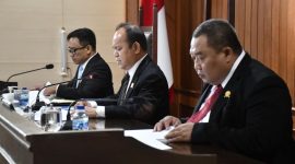 Hakim KKPU dalam sidang persaingan niaga (dok. kppu)