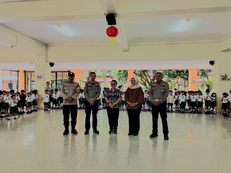 Polsek Serpong jajaran Polres Tangerang Selatan helar edukasi di KB-TK Santa Ursula BSD (foto. ist)
