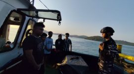 KRI Surik-645 berhasil menangkap kapal tug boat TB (foto. dispenal)