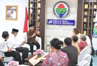 Mendes PDT Yandri Susanto menerima kunjungan Carolyn Turk, World Bank Country Director untuk Indonesia dan Timor Leste (dok. rentak.id)