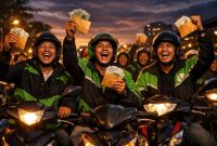 Driver Ojol gembira menerima Bonu8s Hari raya (dibikin ai - rentak.id)