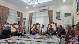 Mendikdasmen Abdul Mu’ti saat bincang dengan anggota dan pengurus Fortadik (foto. lazir)