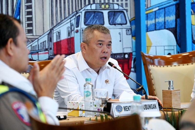 Menhub Dudy Purwagandhi saat menutup Posko Angkutan Lebaran Terpadu 2026 (dok. kemenhub)