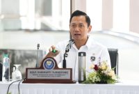 Menko Infra AHY saat membuka Rakor Pengembangan Kereta Trans Sumatera (dok. rentak.id)