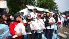 Bulog bagi beras gratis saat May Day (dok.rentak.id)