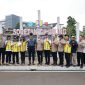 Menteri Koordinator Bidang Infrastruktur dan Pembangunan Kewilayahan, Agus Harimurti Yudhoyono saat meninjau Inlet Sodetan Kali Ciliwung. (dok. rentak.id)