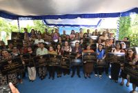 Revitalisasi Satuan Pendidikan dan menyalurkan 9.019 Interactive Flat Panel di NTT (foto. kemendikdasmen)