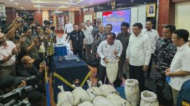 TNI AL gagalkan distribusi ilegal pasir timah di kawasan PIK 2 (foto. dispenal)