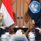 Mendiktisaintek Brian Yuliarto menerima kunjungan Duta Besar Republik Indonesia (RI) untuk Kanada, Muhsin Syihab (foto. kemendiksiantek)
