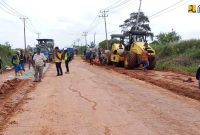 Pembangunan Jalan Kali Bumi–Bandara Karadiri (dok. pu)