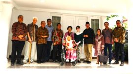 Sejumlah tokoh yang tergabung dalam Gerakan Nurani Bangsa (GNB) melakukan silaturahmi kebangsaan dengan Presiden ke-5 RI Megawati Soekarnoputri. (foto. istimewa)