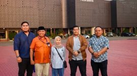 Tim kuasa hukum Imas Sundari dari Firma Hukum RKHK & Partners dan Imas Sundari (dok. rkhk)