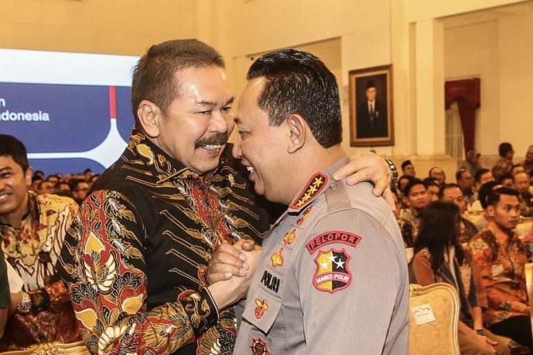 Jaksa Agung ST Burhanuddin bersama Kapolri Jenderal Listyo Sigit. (Dok/Ist)