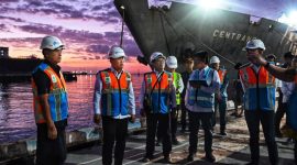 Menhub Dudy Purwagandhi saat meninjau Pelabuhan Celukan Bawang (dok. Kemenhub)
