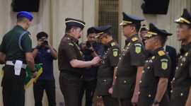 Jaksa Agung ST Burhanuddin melantik pejabat Eselon I di lingkungan Kejagung pada Jumat (24/7). (Dok/Puspenkum)