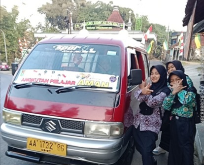 Angkutan pelajar Magelang (foto.ist)