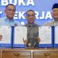 Mendiktisaintek Brian Yuliarto saksikan MoU antara KSPSI dan UT (foto. kemendiksaintek)