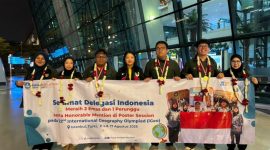 Murid Indonesia berhasil meraih dua medali emas, satu medali perunggu, dan honorable mention poster presentation pada ajang International Geography Olympiad. (foto. kemendikdasmen)