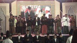 Peringatan Maulid Nabi Muhammad SAW sekaligus Wisuda Tahfidz Al-Qur’an 30 Juz Ponpes Khomsani Nur (foto. atz)