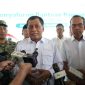 Wakil Ketua Komisi VI DPR RI Nurdin Halid bersama Direktur Pemasaran Perum BULOG Rahmanto Amin Jatmiko (foto. bulog)