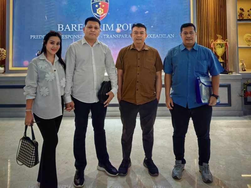 Mey Lintong Ketua Srikandi DPP K-Gibran, Arnold Lintong Ketua Umum K-Gibran, Yhana Octavianto Ketua Bidang Politik, Hukum dan Advokasi DPP K-Gibran, Jerry Nababan kuasa hukum Jainudin dan Holid Arman