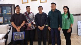 Dari kiri Dipa Rajagukguk, Jerry Nababan, Wakil Bupati Subang H. Agus Masykur Rosyadi, Ketua Umum K-Gibran Arnold Lintong dan Mey Lintong (foto. kolekasi pribadi)