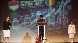 Dubes RI untuk Rumania merangkap Moldova, Meidyatama Suryodiningrat, memberikan sambutan pada Resepsi Diplomatik HUT ke-81 RI di Bucharest (foto. KBRI Rumania)