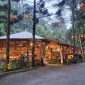 Restoran Caravan di Taman Safari  Indonesia Bogor (foto. lazir)
