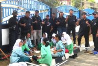 234 SC Pimpinan Cabang (PC) Mustika Jaya melalui aksi sosial Jumat Berkah (foto. ist)