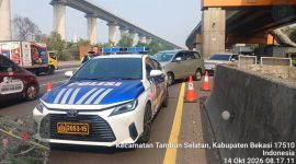 Contraflow di Ruas Jalan Tol Jakarta–Cikampek (foto. jasa marga)