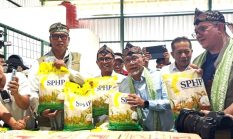 BULOG Salurkan 53,5 Ton Beras SPHP ke 107 Koperasi Merah Putih, Bidik 8.000 Titik