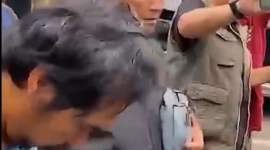 Dwi Bagus Martono saat dibekukl polisi (tangkapan lauar suarasurabaya.com)