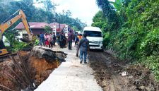 Jalan Batas Kabupaten Tapanuli Utara–Sipirok (foto. pu)