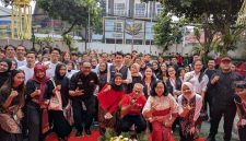 Kepala Sekolah Partai DPP PDI Perjuangan, Komarudin Watubun, secara resmi membuka kegiatan Muda-Mudi Sekolah Partai PDI Perjuangan (foto. pdip)
