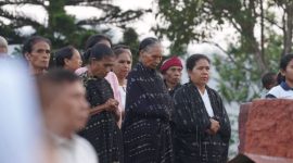Camino de Flores: The Sacred Journey of Flores